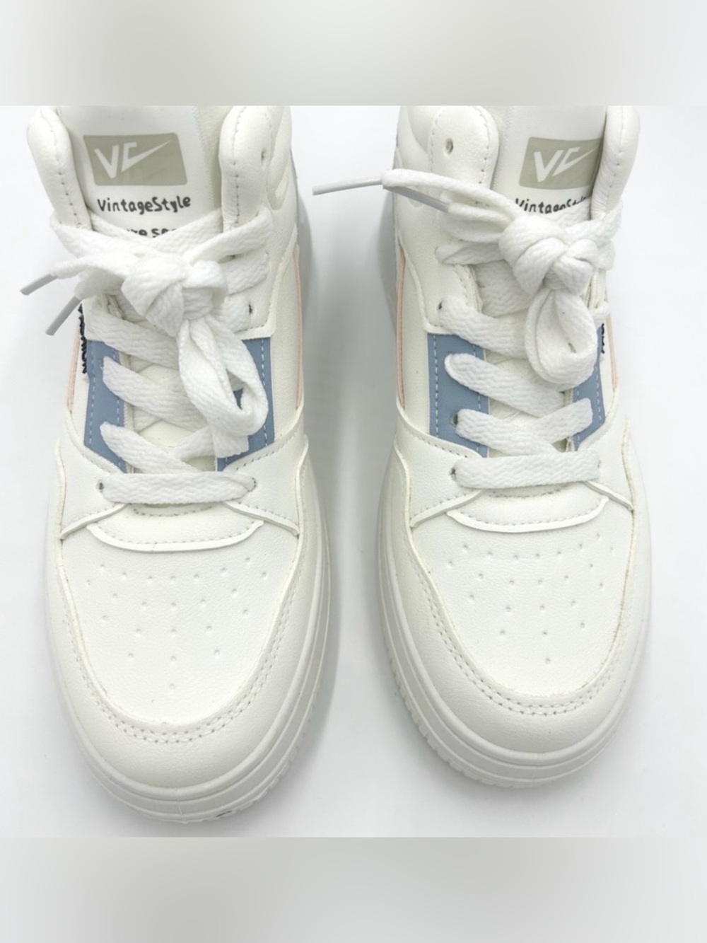NEW | Women's Color Block Sneakers - Picture 6 of 10